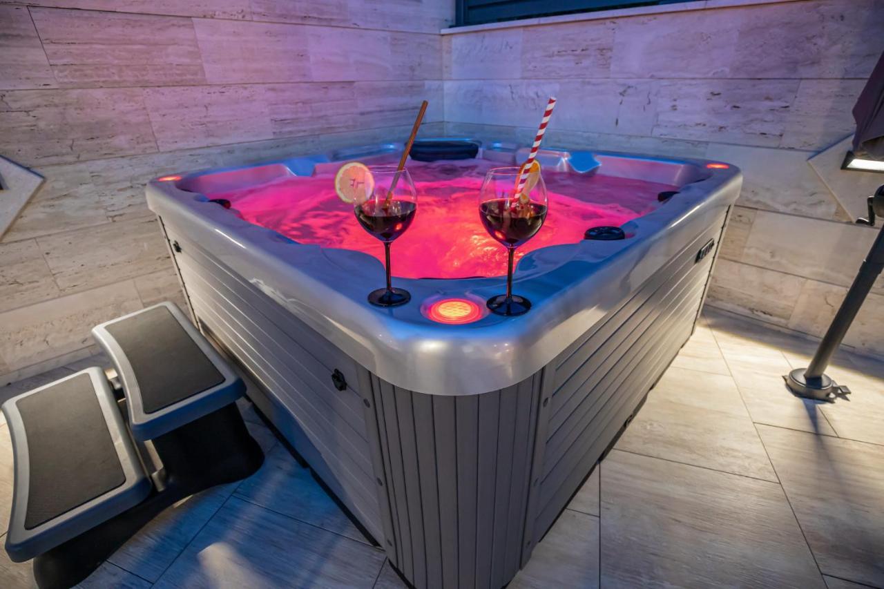 Villa Marassi With Heated Pool, Hot Tub And Sauna Crikvenica Exterior foto