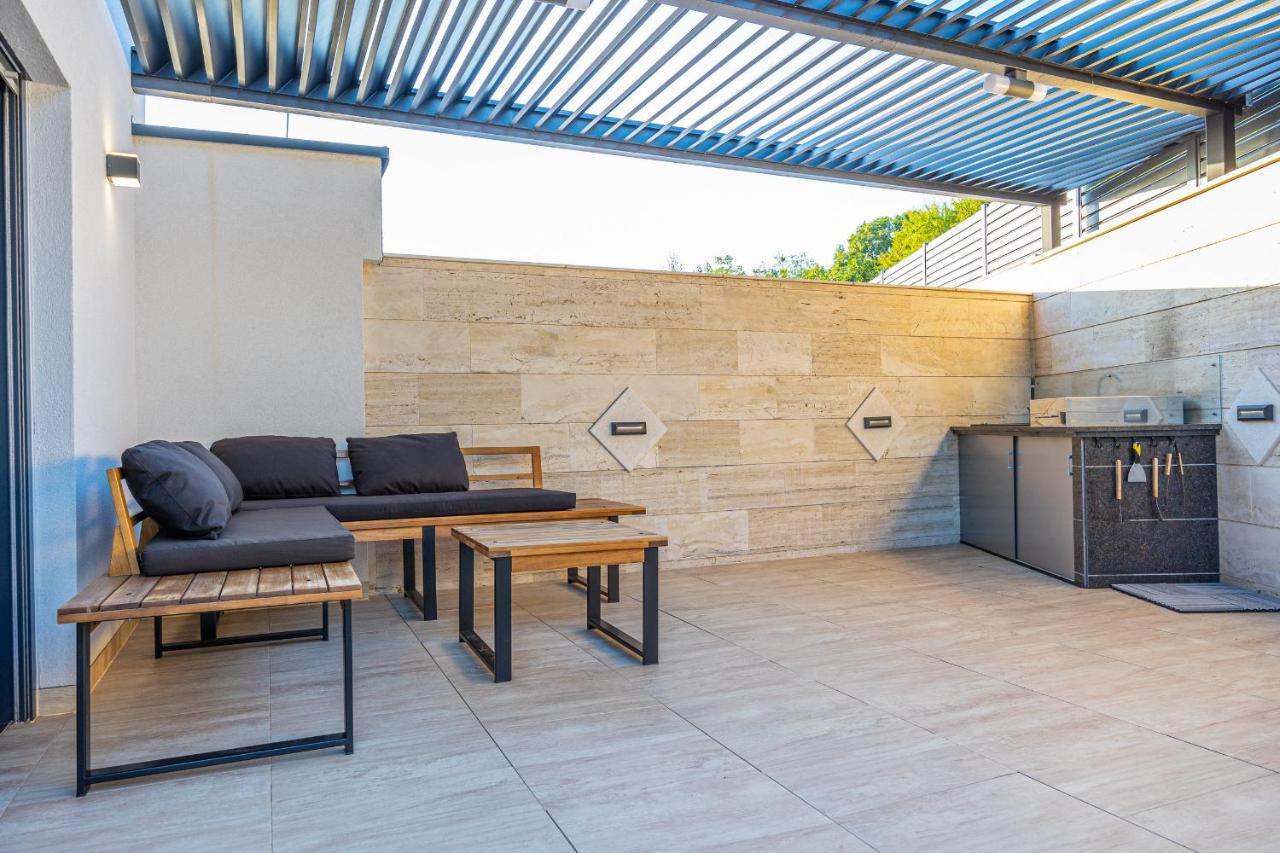 Villa Marassi With Heated Pool, Hot Tub And Sauna Crikvenica Exterior foto